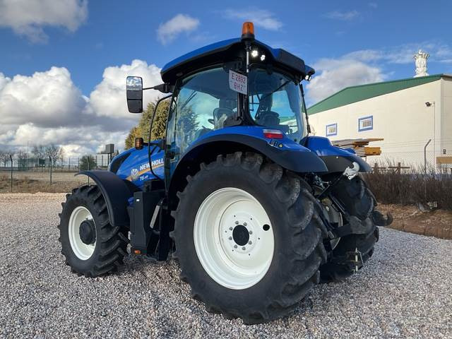 New Holland T6.145 - Трактор: фото 2 New Holland T6.145 - Трактор: фото 2