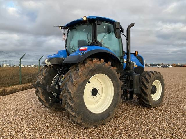 New Holland T7.165S - Трактор: фото 3 New Holland T7.165S - Трактор: фото 3