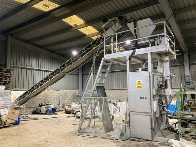 Semca 80 - Упаковочное оборудование: фото 1 Semca 80 - Упаковочное оборудование: фото 1