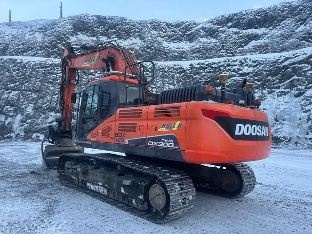 Doosan DX300LC-5 - Гусеничный экскаватор: фото 2 Doosan DX300LC-5 - Гусеничный экскаватор: фото 2