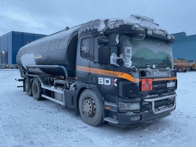 Scania P114LB-380 - Грузовик-цистерна: фото 4 Scania P114LB-380 - Грузовик-цистерна: фото 4