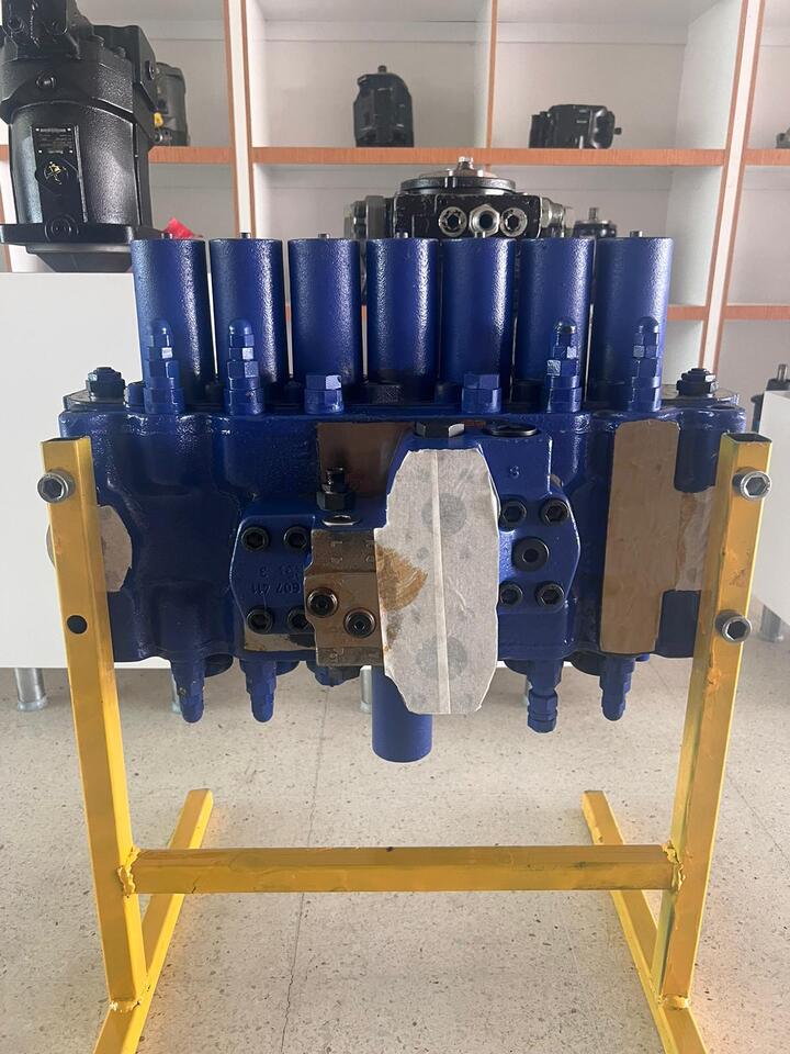 REXROTH R900779351 M8 - 1356 -00 / 7M8 - 22 - Гидравлический клапан для Сваебойных установок: фото 2 REXROTH R900779351 M8 - 1356 -00 / 7M8 - 22 - Гидравлический клапан для Сваебойных установок: фото 2