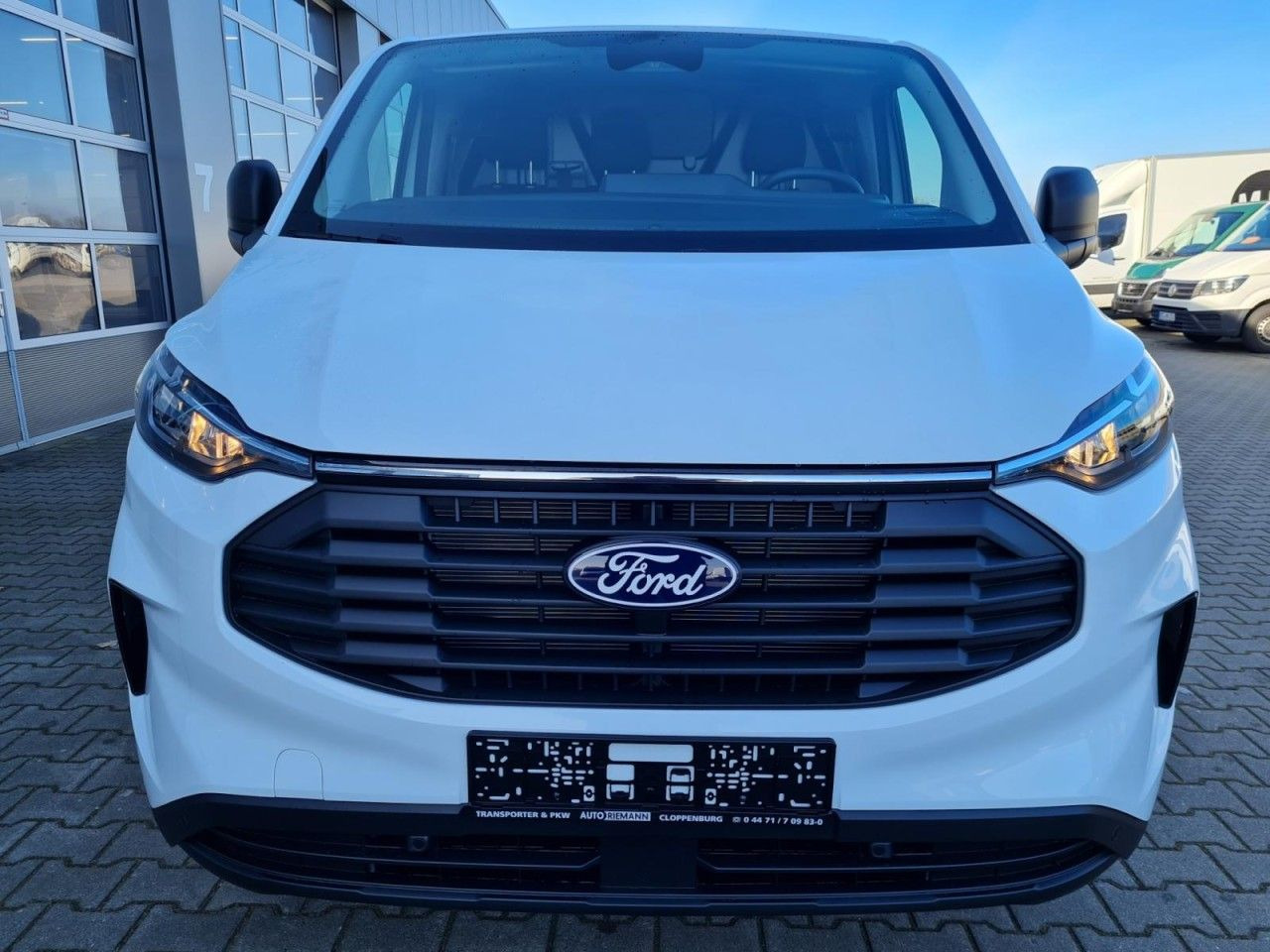 Ford Custom Kasten L1 Trend KLIMA KAMERA PDC TEMPOMAT - Легковой фургон: фото 2 Ford Custom Kasten L1 Trend KLIMA KAMERA PDC TEMPOMAT - Легковой фургон: фото 2