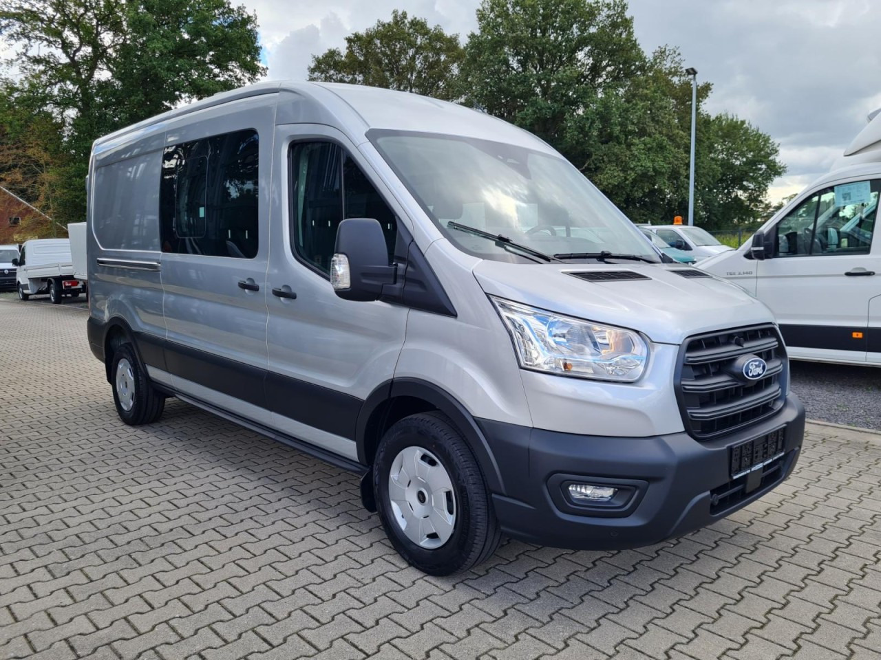 Ford Transit 3,5t Kasten Doka TDCi L3 Trend AHK PDC KAMERA - Цельнометаллический фургон, Грузопассажирский фургон: фото 3 Ford Transit 3,5t Kasten Doka TDCi L3 Trend AHK PDC KAMERA - Цельнометаллический фургон, Грузопассажирский фургон: фото 3