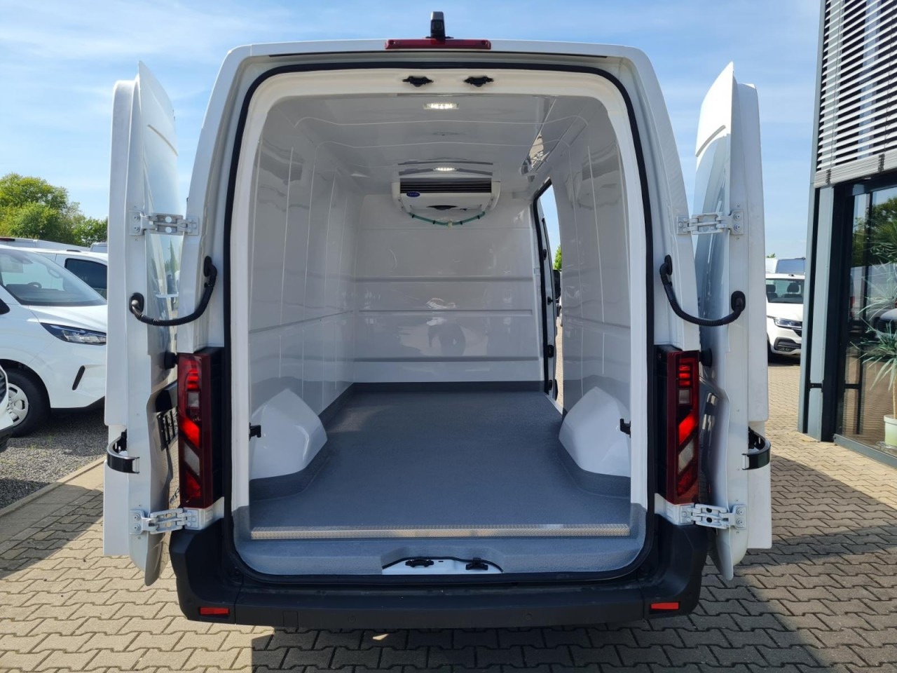 Renault New Master 35 Kühlkasten Carrier L3H2 KAMERA KLIMA - Фургон-рефрижератор: фото 5 Renault New Master 35 Kühlkasten Carrier L3H2 KAMERA KLIMA - Фургон-рефрижератор: фото 5