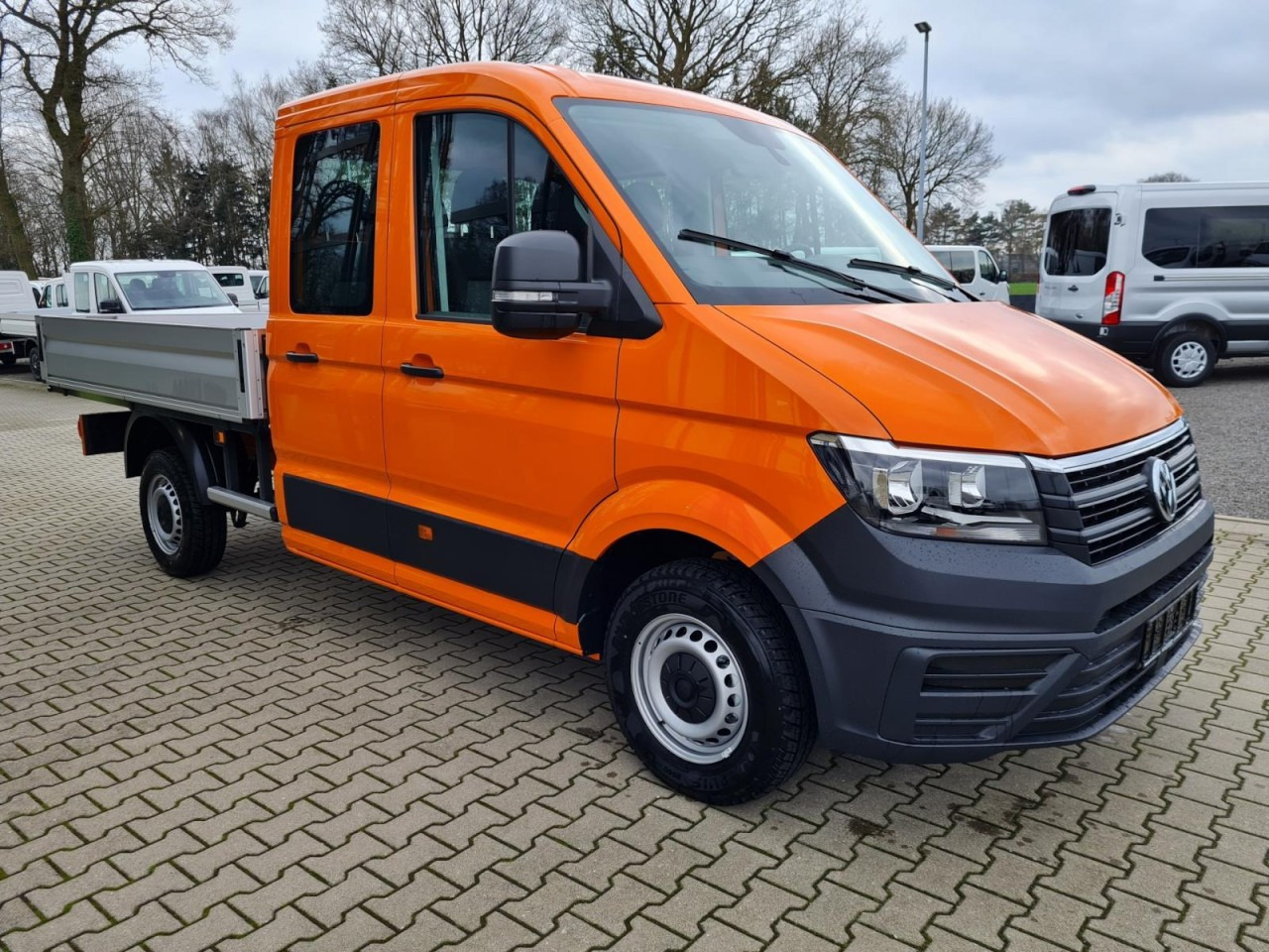 Volkswagen Crafter 35 Doka TDI MR AHK ERGO KLIMA Tempomat - Малотоннажный бортовой грузовик, Грузопассажирский фургон: фото 4 Volkswagen Crafter 35 Doka TDI MR AHK ERGO KLIMA Tempomat - Малотоннажный бортовой грузовик, Грузопассажирский фургон: фото 4