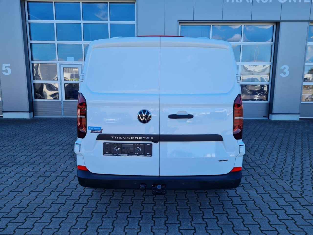 Volkswagen T7 Kasten TDI 4Motion LR L2H1 LED KAMERA TEMPOMA - Легковой фургон: фото 5 Volkswagen T7 Kasten TDI 4Motion LR L2H1 LED KAMERA TEMPOMA - Легковой фургон: фото 5