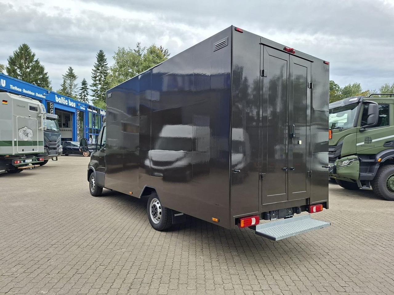 Iveco Daily 35S16A8 Integralkoffer, Kamera, Automat... - Фургон с закрытым кузовом: фото 3 Iveco Daily 35S16A8 Integralkoffer, Kamera, Automat... - Фургон с закрытым кузовом: фото 3