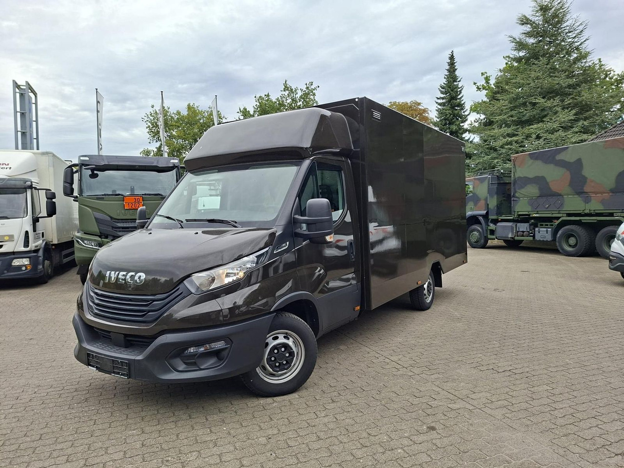 Iveco Daily 35S16A8 Integralkoffer, Kamera, Automat... - Фургон с закрытым кузовом: фото 1 Iveco Daily 35S16A8 Integralkoffer, Kamera, Automat... - Фургон с закрытым кузовом: фото 1