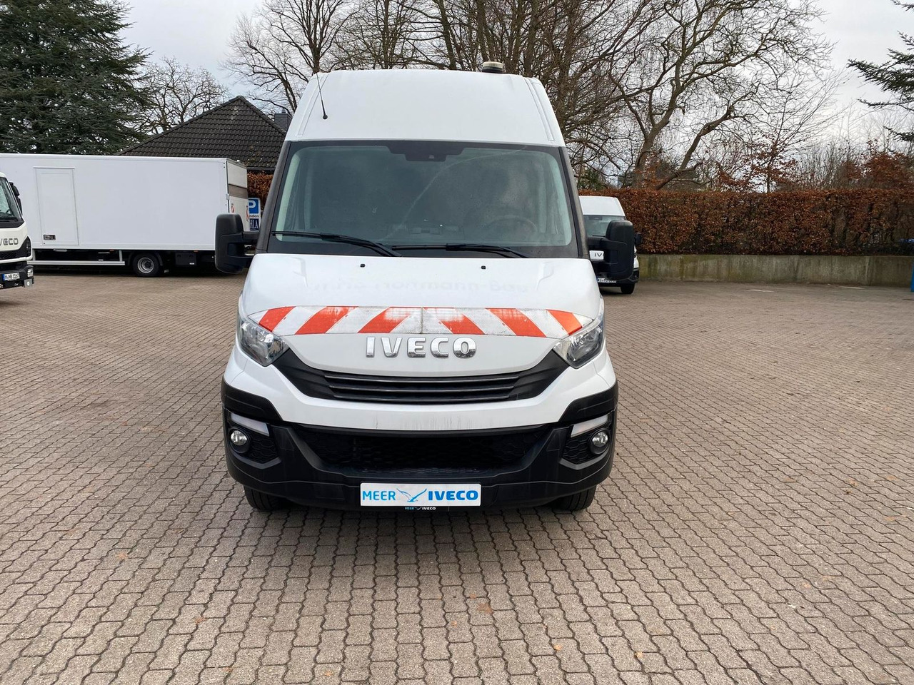 Iveco Daily 50C18HA8V 3520L *AHK* KLIMA*Sitzheizung... - Цельнометаллический фургон: фото 2 Iveco Daily 50C18HA8V 3520L *AHK* KLIMA*Sitzheizung... - Цельнометаллический фургон: фото 2