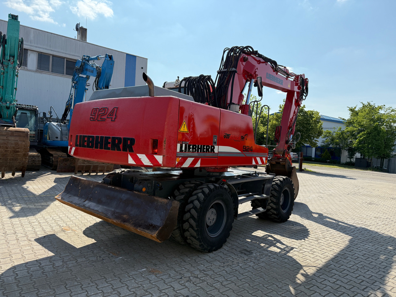 Liebherr A924B Litronic Mobilbagger MS25 - Экскаватор: фото 4 Liebherr A924B Litronic Mobilbagger MS25 - Экскаватор: фото 4