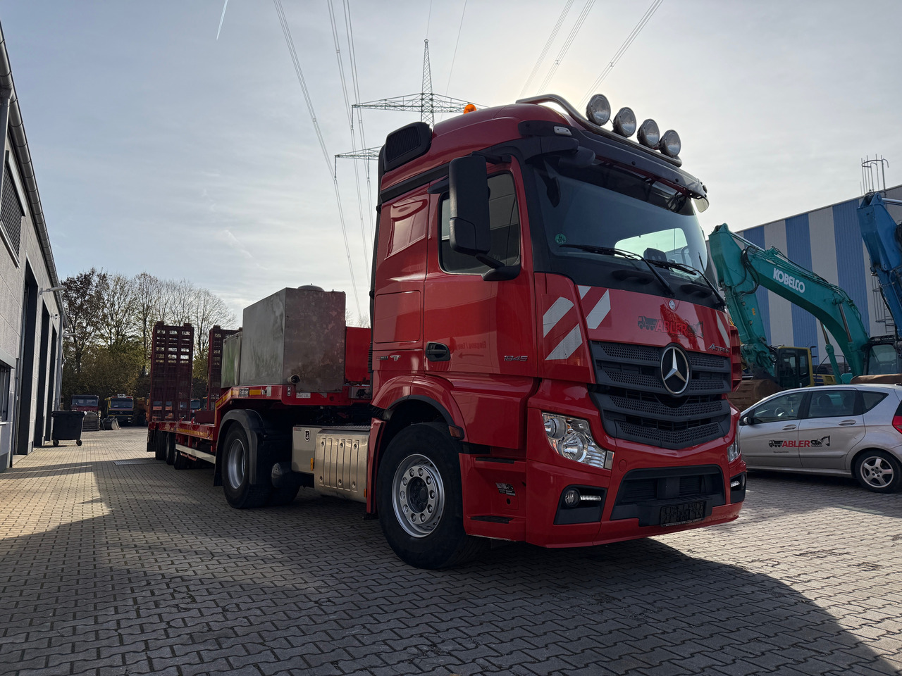 Mercedes-Benz 1845 Actros mit Goldhofer Tieflader - Тягач, Низкорамный полуприцеп: фото 3 Mercedes-Benz 1845 Actros mit Goldhofer Tieflader - Тягач, Низкорамный полуприцеп: фото 3