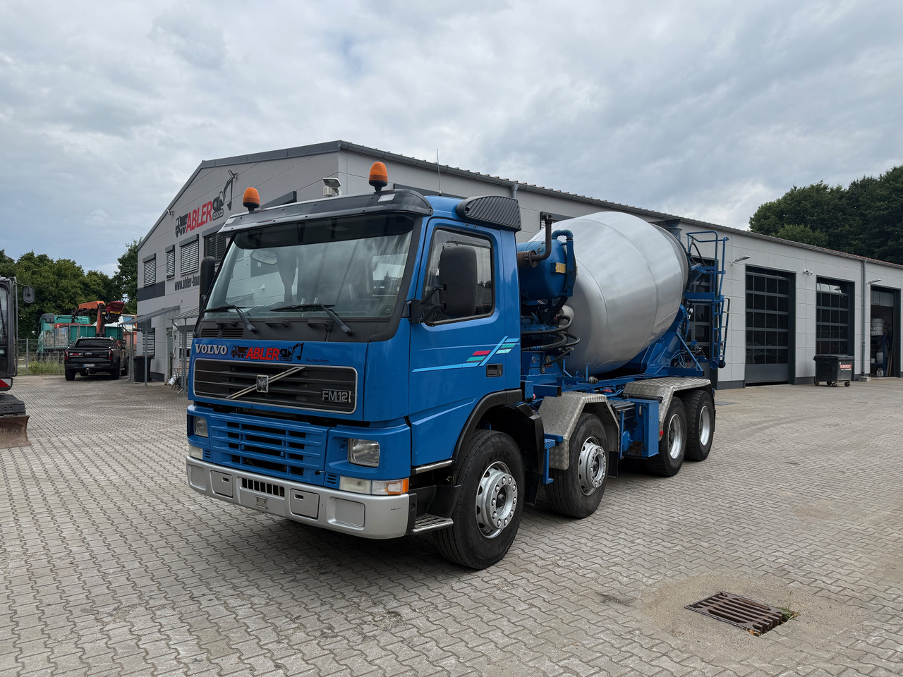 Volvo FM 12 420 WECHSELSYSTEM Betonmischer + Kipper AHK Klima - Автобетоносмеситель: фото 5 Volvo FM 12 420 WECHSELSYSTEM Betonmischer + Kipper AHK Klima - Автобетоносмеситель: фото 5