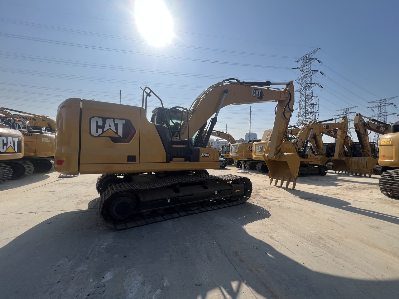CATERPILLAR 320GC - Экскаватор: фото 3 CATERPILLAR 320GC - Экскаватор: фото 3
