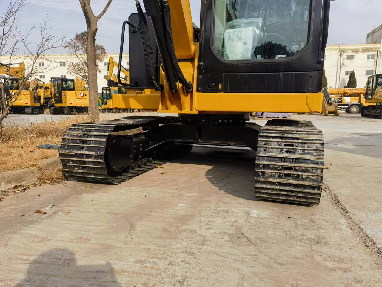 Caterpillar 305.5 - Гусеничный экскаватор: фото 2 Caterpillar 305.5 - Гусеничный экскаватор: фото 2