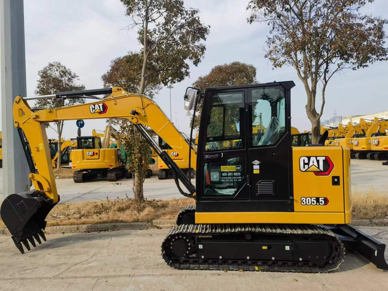 Caterpillar 305.5 - Гусеничный экскаватор: фото 1 Caterpillar 305.5 - Гусеничный экскаватор: фото 1