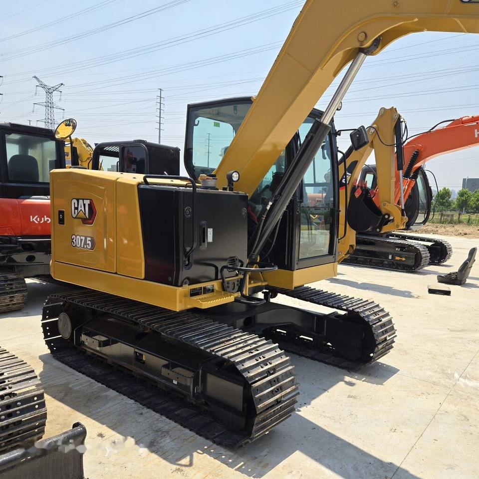 Caterpillar 307.5 - Мини-экскаватор: фото 1 Caterpillar 307.5 - Мини-экскаватор: фото 1