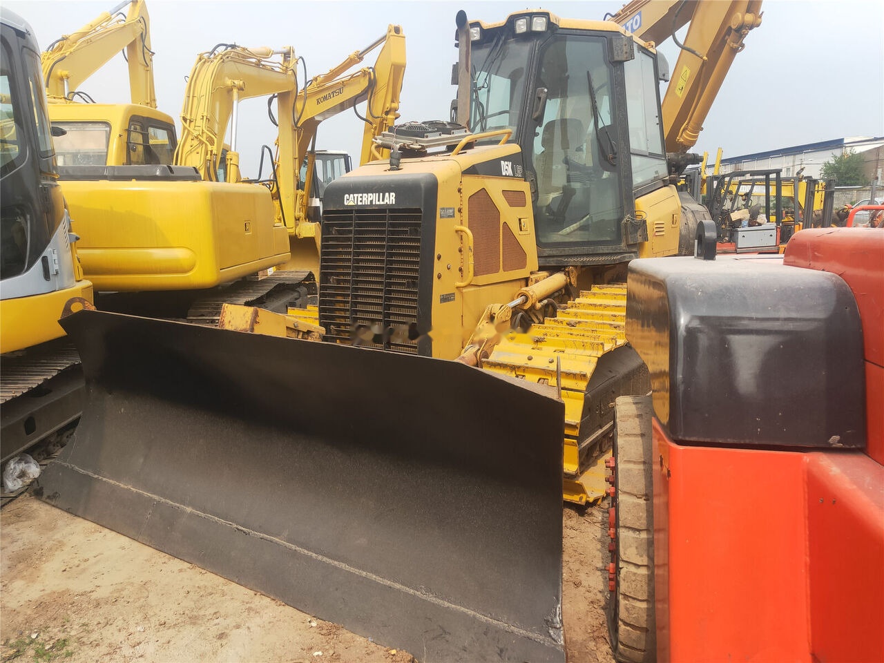 Caterpillar D5K - Бульдозер: фото 3 Caterpillar D5K - Бульдозер: фото 3