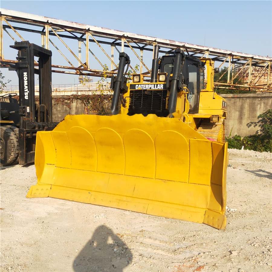 Caterpillar D7H - Бульдозер: фото 1 Caterpillar D7H - Бульдозер: фото 1