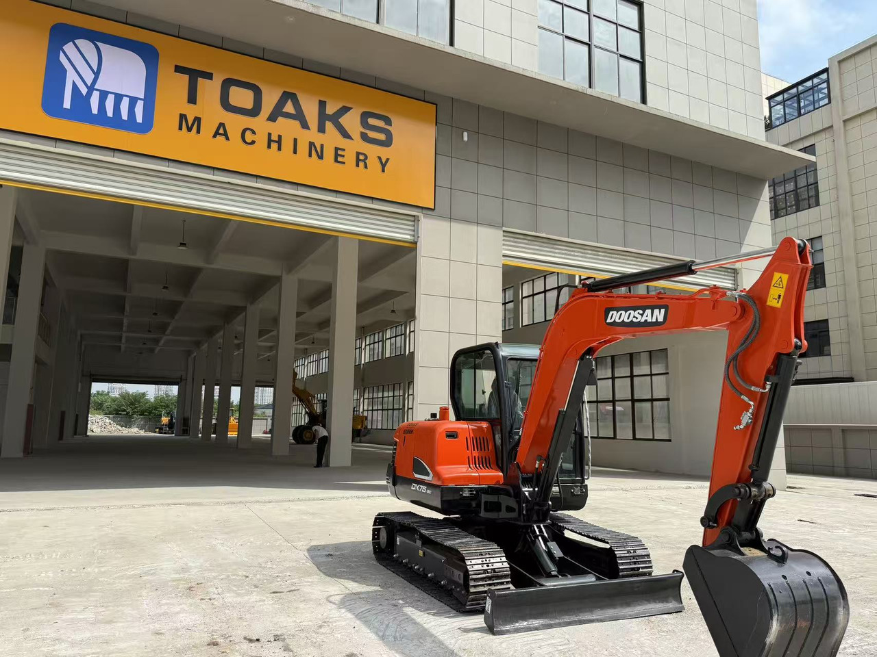 DOOSAN DX75 - Мини-экскаватор: фото 2 DOOSAN DX75 - Мини-экскаватор: фото 2