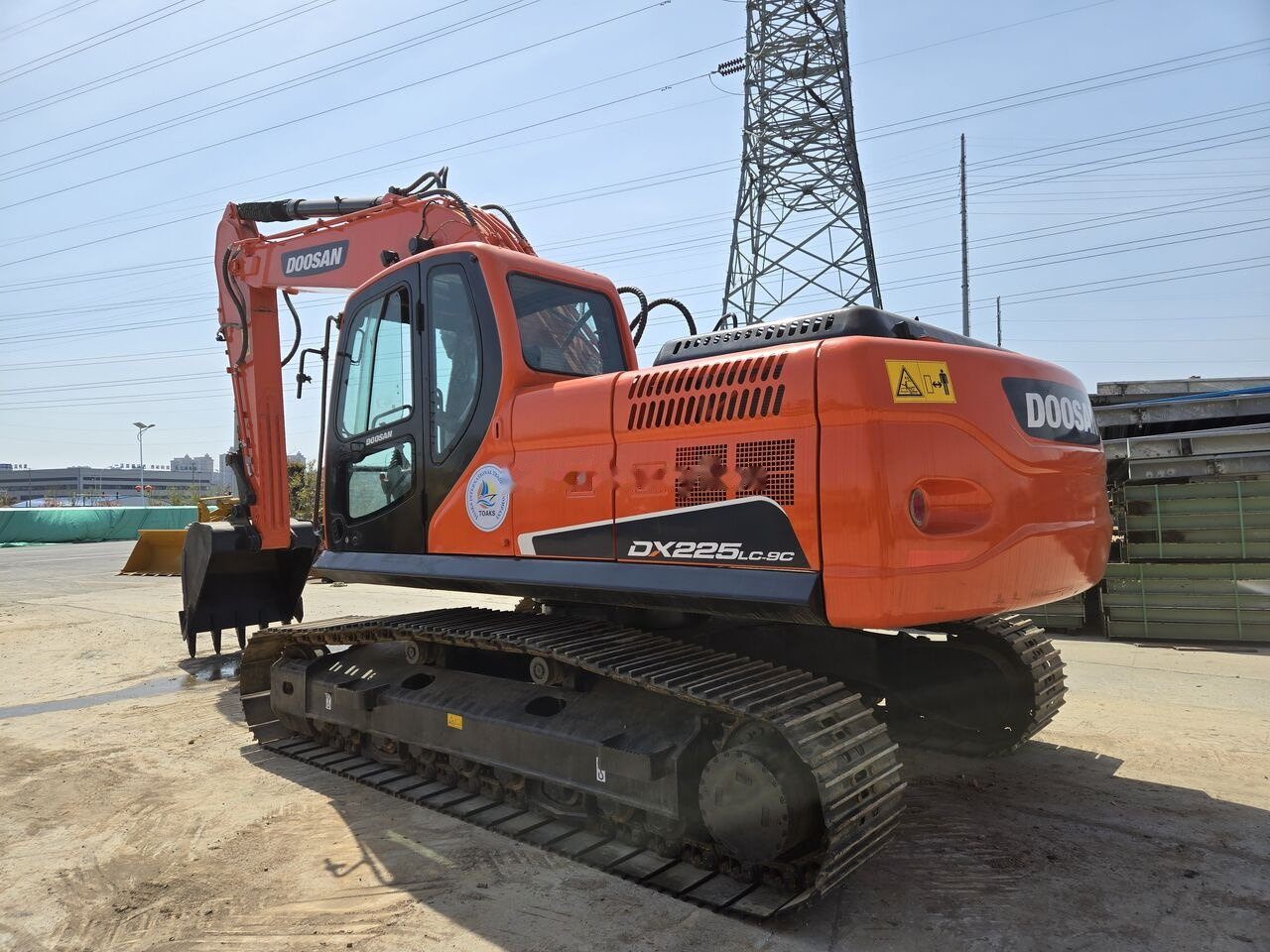 Doosan DX225 - Гусеничный экскаватор: фото 3 Doosan DX225 - Гусеничный экскаватор: фото 3