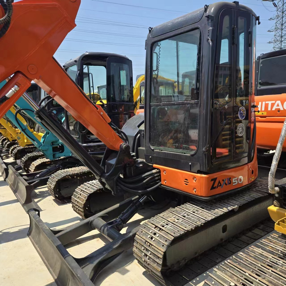 HITACHI ZX50U - Мини-экскаватор: фото 4 HITACHI ZX50U - Мини-экскаватор: фото 4