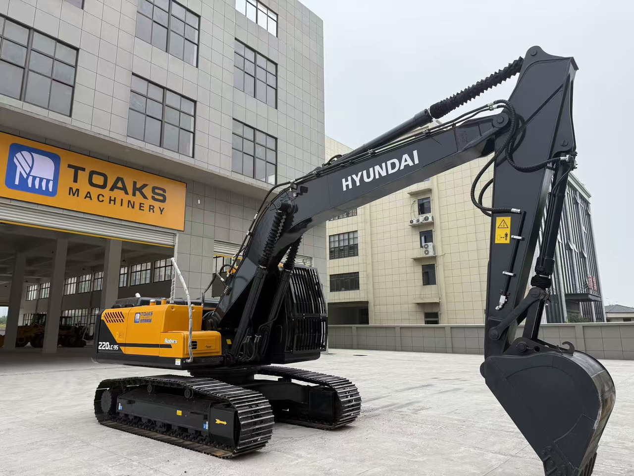 Hyudai R220LC-9S - Экскаватор: фото 3 Hyudai R220LC-9S - Экскаватор: фото 3