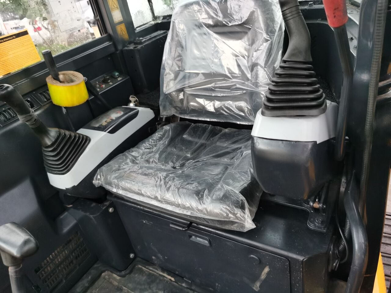 Komatsu PC50MR - Мини-экскаватор: фото 3 Komatsu PC50MR - Мини-экскаватор: фото 3