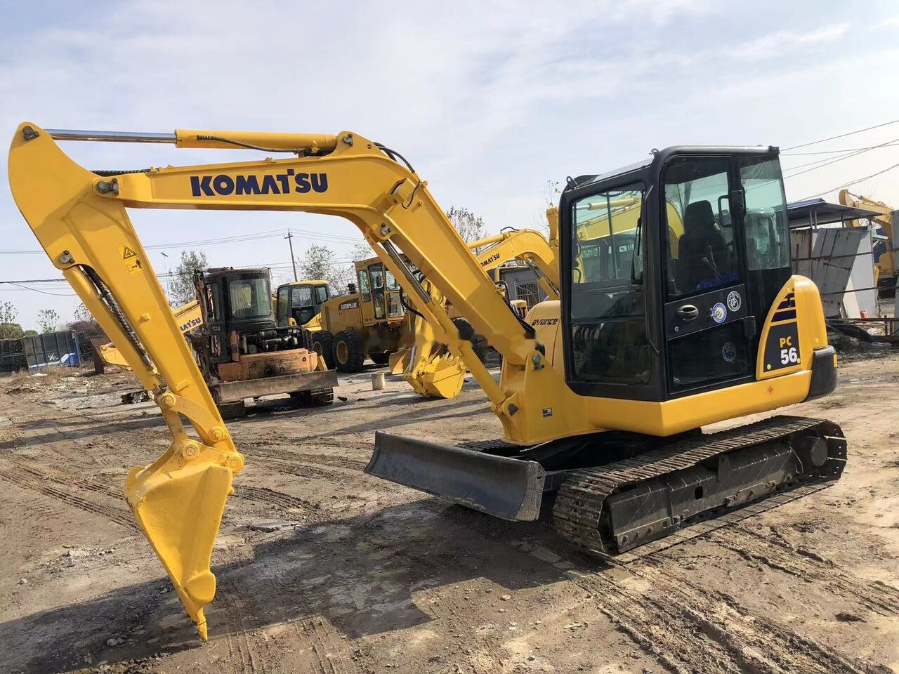 Komatsu PC56 - Гусеничный экскаватор: фото 2 Komatsu PC56 - Гусеничный экскаватор: фото 2