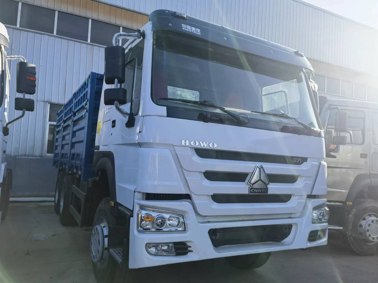 Sinotruk HOWO 371 6*4 Fence truck - Грузовик бортовой/ Платформа: фото 1 Sinotruk HOWO 371 6*4 Fence truck - Грузовик бортовой/ Платформа: фото 1