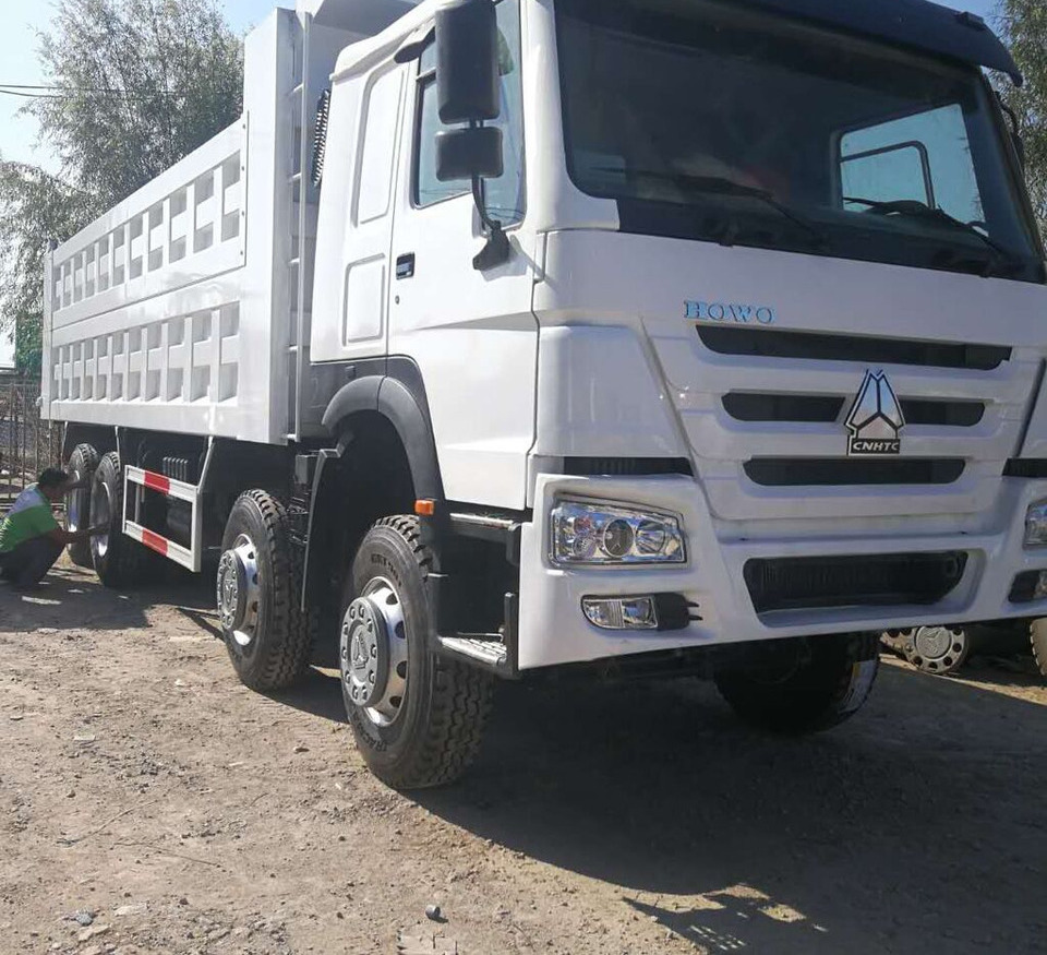 Sinotruk HOWO 375 8*4 Dump truck - Самосвал: фото 2 Sinotruk HOWO 375 8*4 Dump truck - Самосвал: фото 2