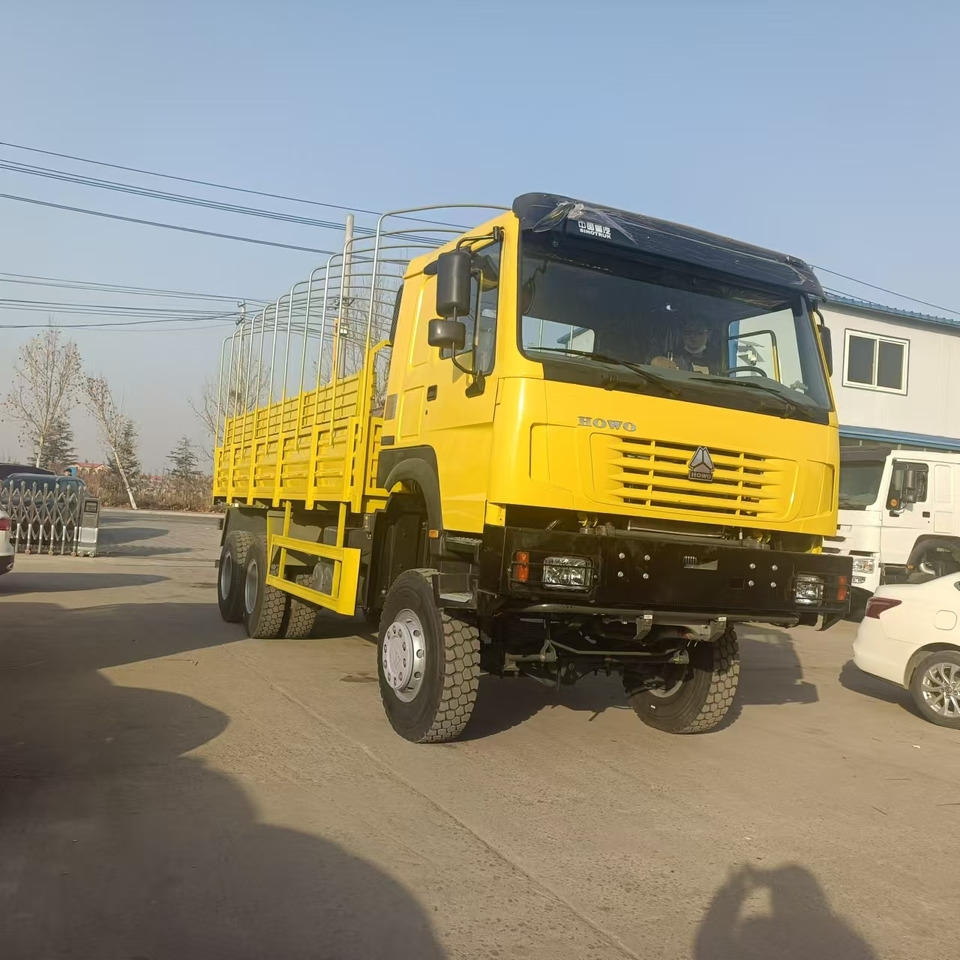 Sinotruk HOWO 6*4 Troop Carrier - Грузовик бортовой/ Платформа: фото 2 Sinotruk HOWO 6*4 Troop Carrier - Грузовик бортовой/ Платформа: фото 2