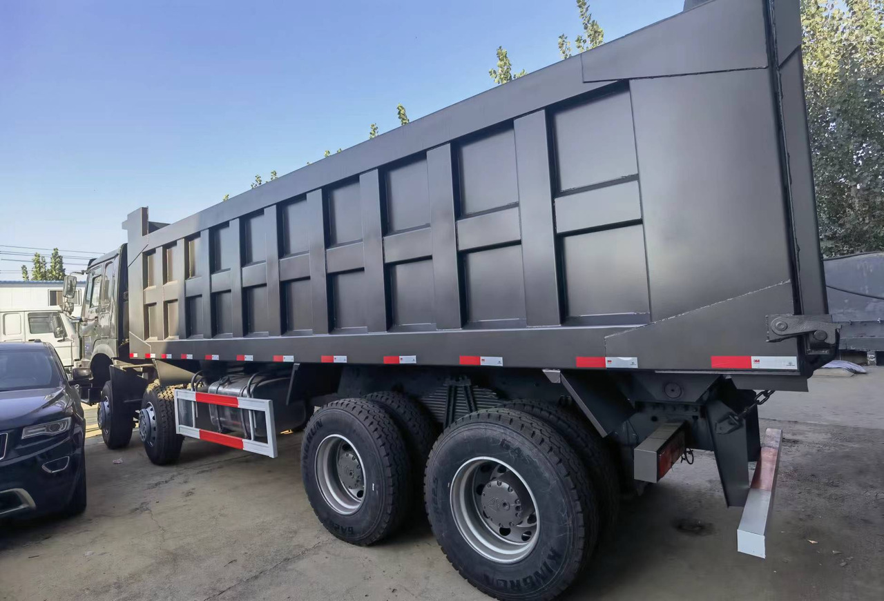 Sinotruk HOWO 8*4 Dump truck - Самосвал: фото 5 Sinotruk HOWO 8*4 Dump truck - Самосвал: фото 5