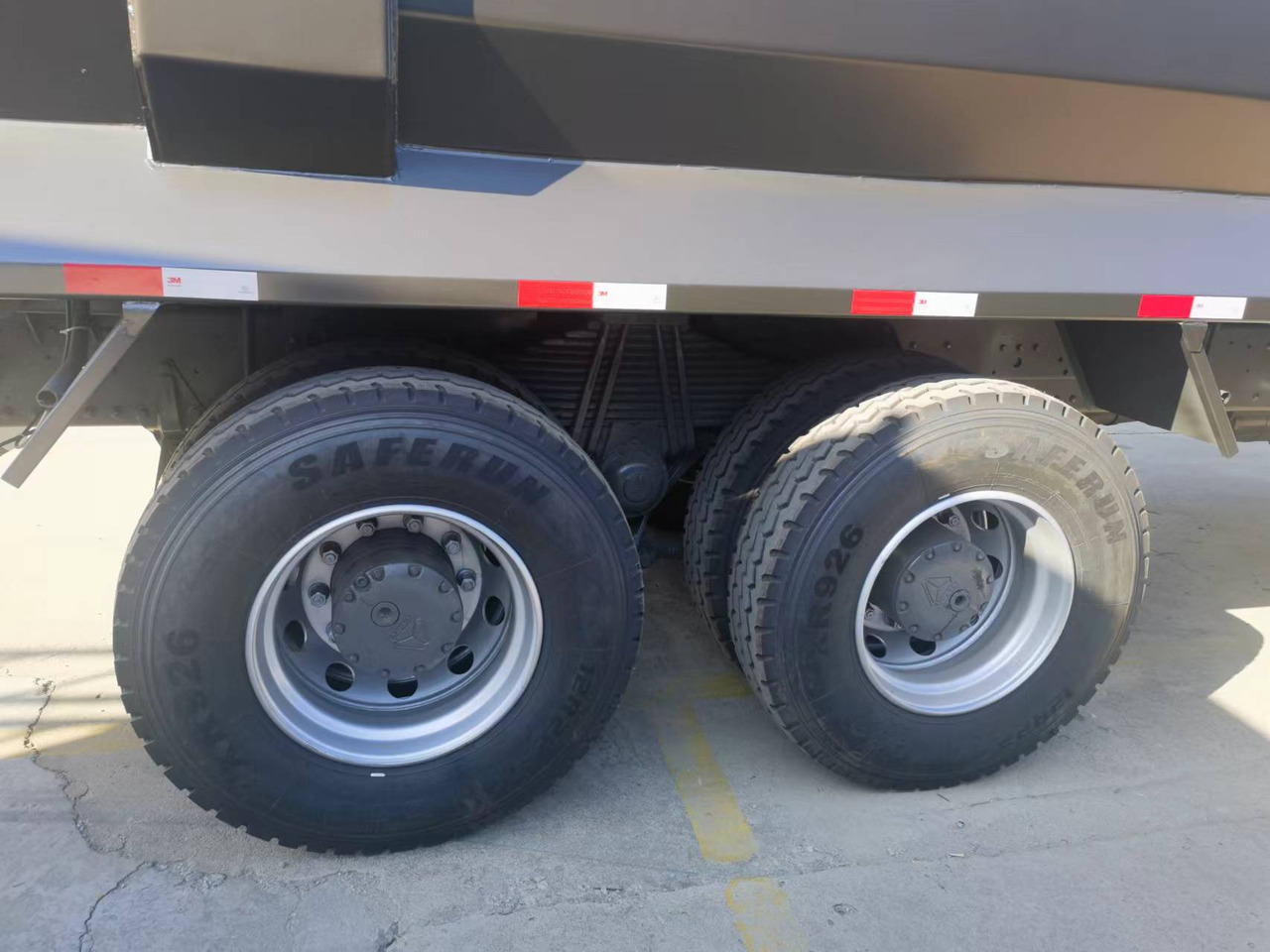 Sinotruk HOWO 8*4 Dump truck - Самосвал: фото 5 Sinotruk HOWO 8*4 Dump truck - Самосвал: фото 5