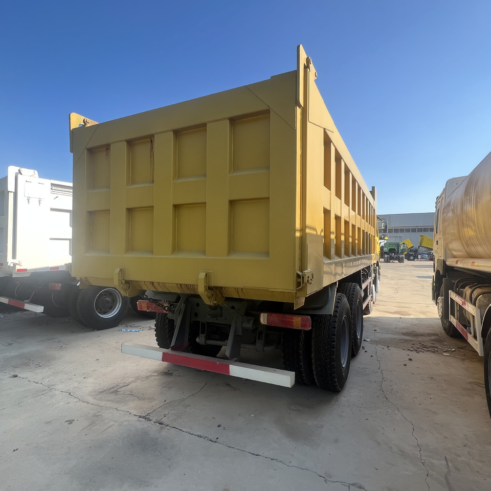 Sinotruk HOWO 8*4 Dump truck - Самосвал: фото 2 Sinotruk HOWO 8*4 Dump truck - Самосвал: фото 2