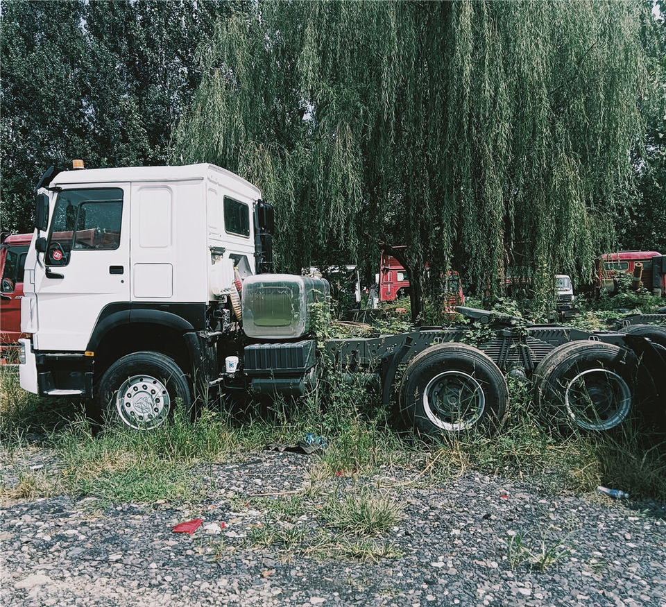 Howo 420hp 6x4 - Тягач: фото 2 Howo 420hp 6x4 - Тягач: фото 2