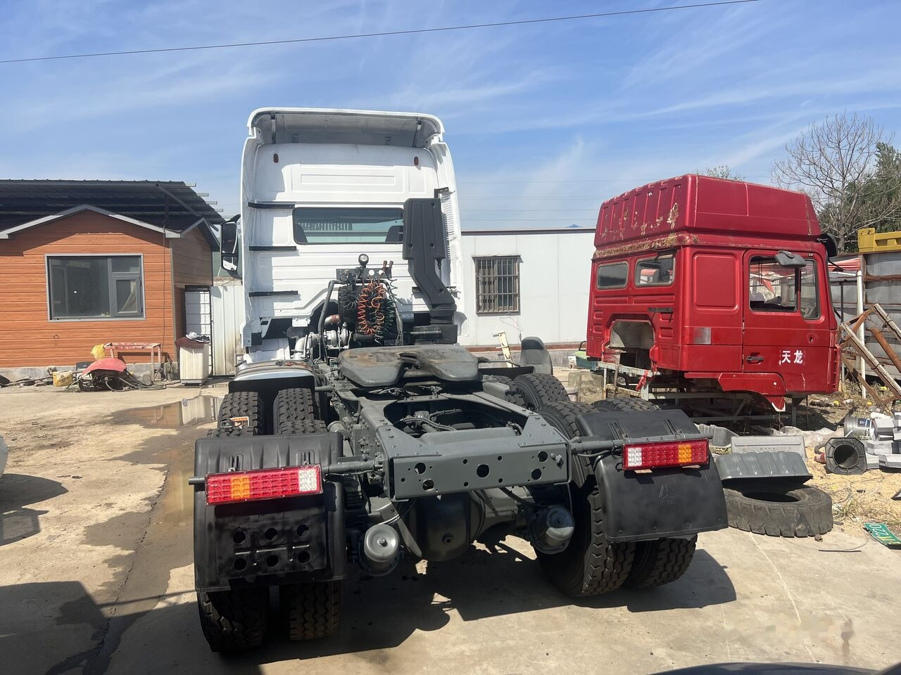 Howo 6x4 - Тягач: фото 3 Howo 6x4 - Тягач: фото 3