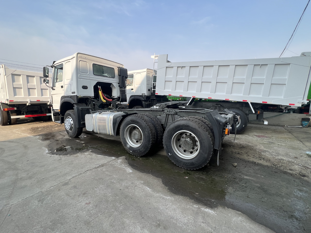 Sinotruk HOWO 6*4 Tractor - Тягач: фото 3 Sinotruk HOWO 6*4 Tractor - Тягач: фото 3