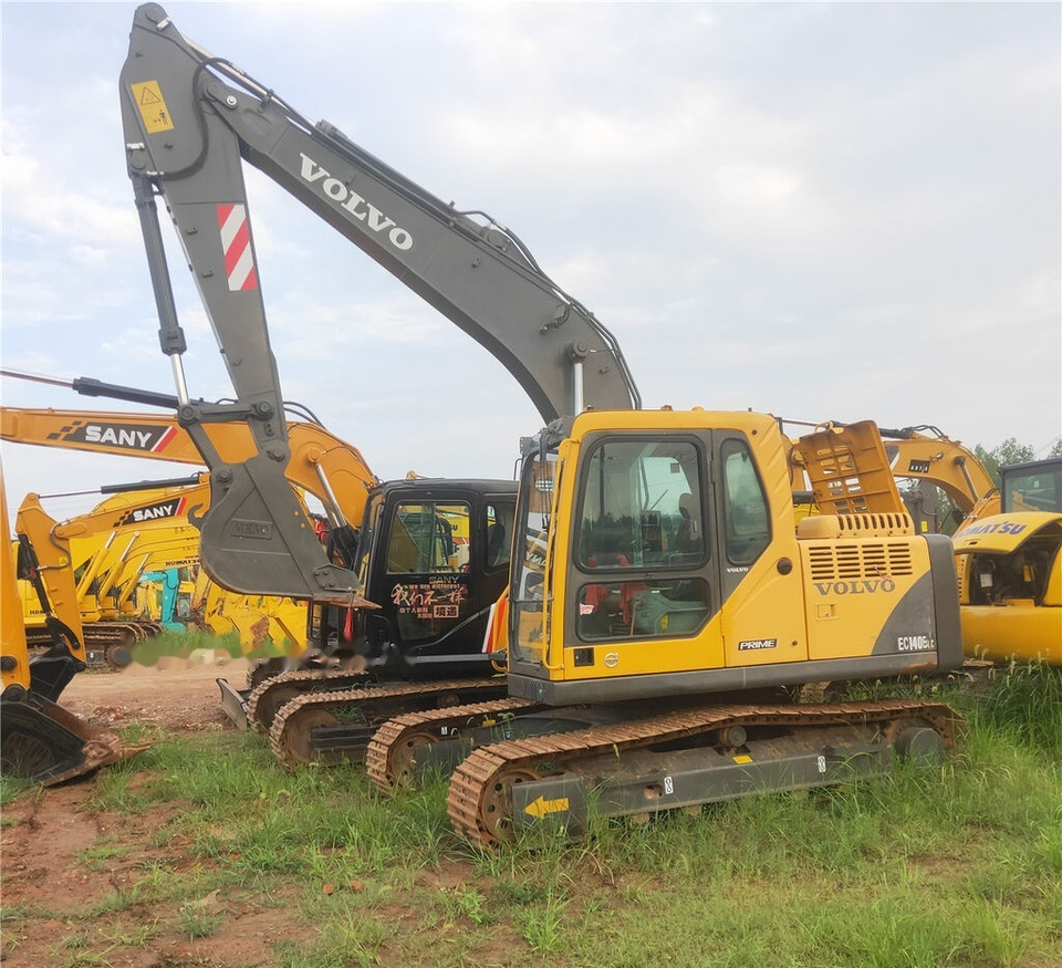 Volvo EC140BL - Гусеничный экскаватор: фото 1 Volvo EC140BL - Гусеничный экскаватор: фото 1