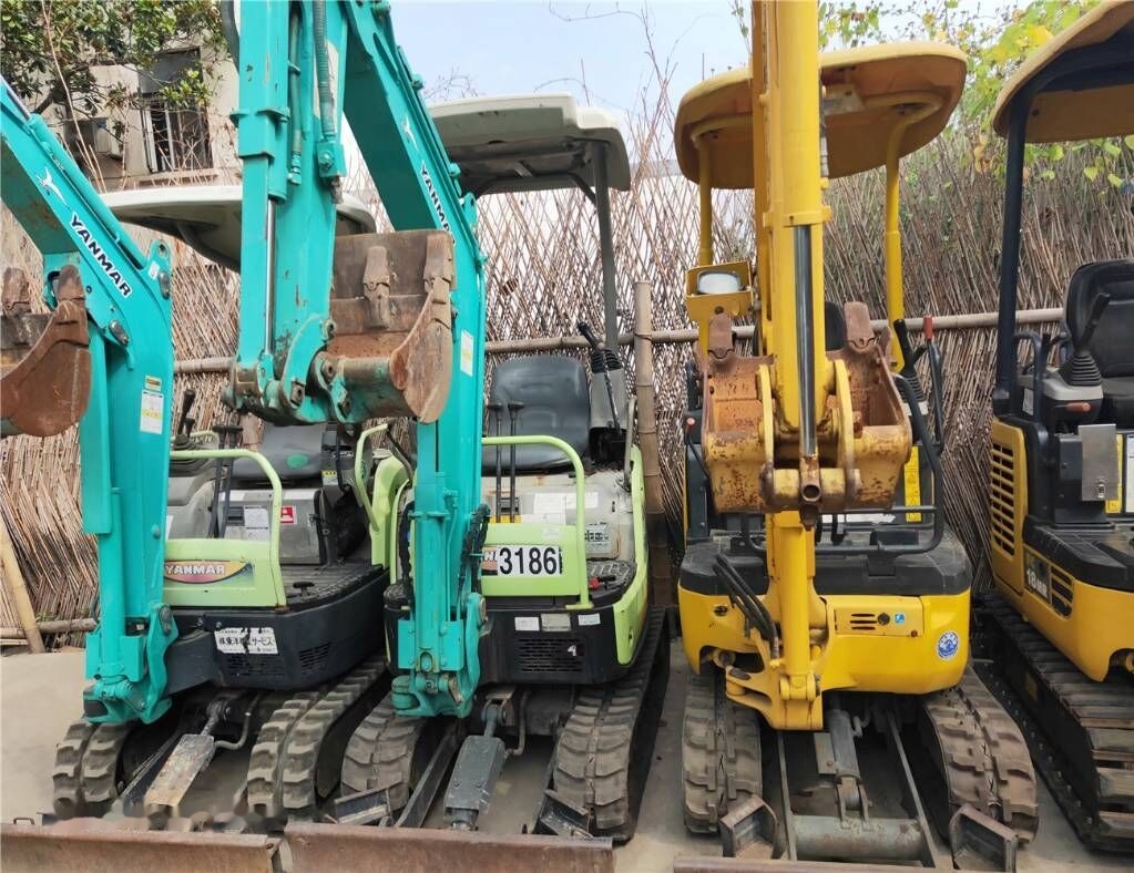 Yanmar Vio 17 - Мини-экскаватор: фото 1 Yanmar Vio 17 - Мини-экскаватор: фото 1
