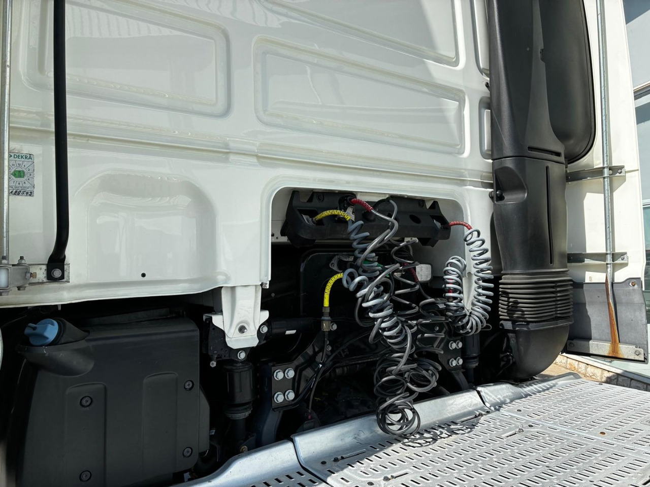 Cabeza Tractora DAF 480 AUTOMATICA CON INTARDER - Тягач: фото 5 Cabeza Tractora DAF 480 AUTOMATICA CON INTARDER - Тягач: фото 5