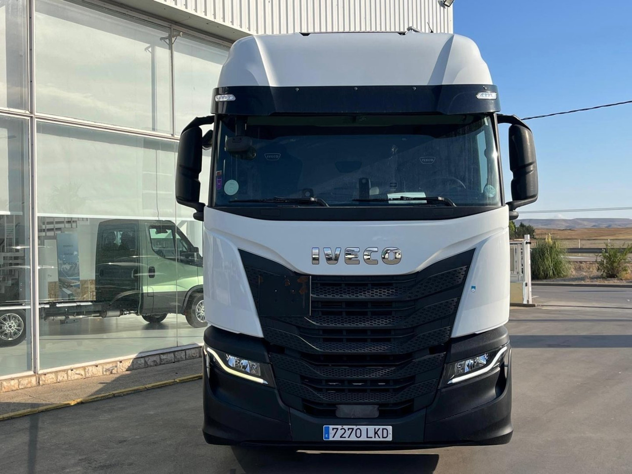 Cabeza Tractora IVECO 460 AUTOMATICO CON INTARDER - Тягач: фото 2 Cabeza Tractora IVECO 460 AUTOMATICO CON INTARDER - Тягач: фото 2