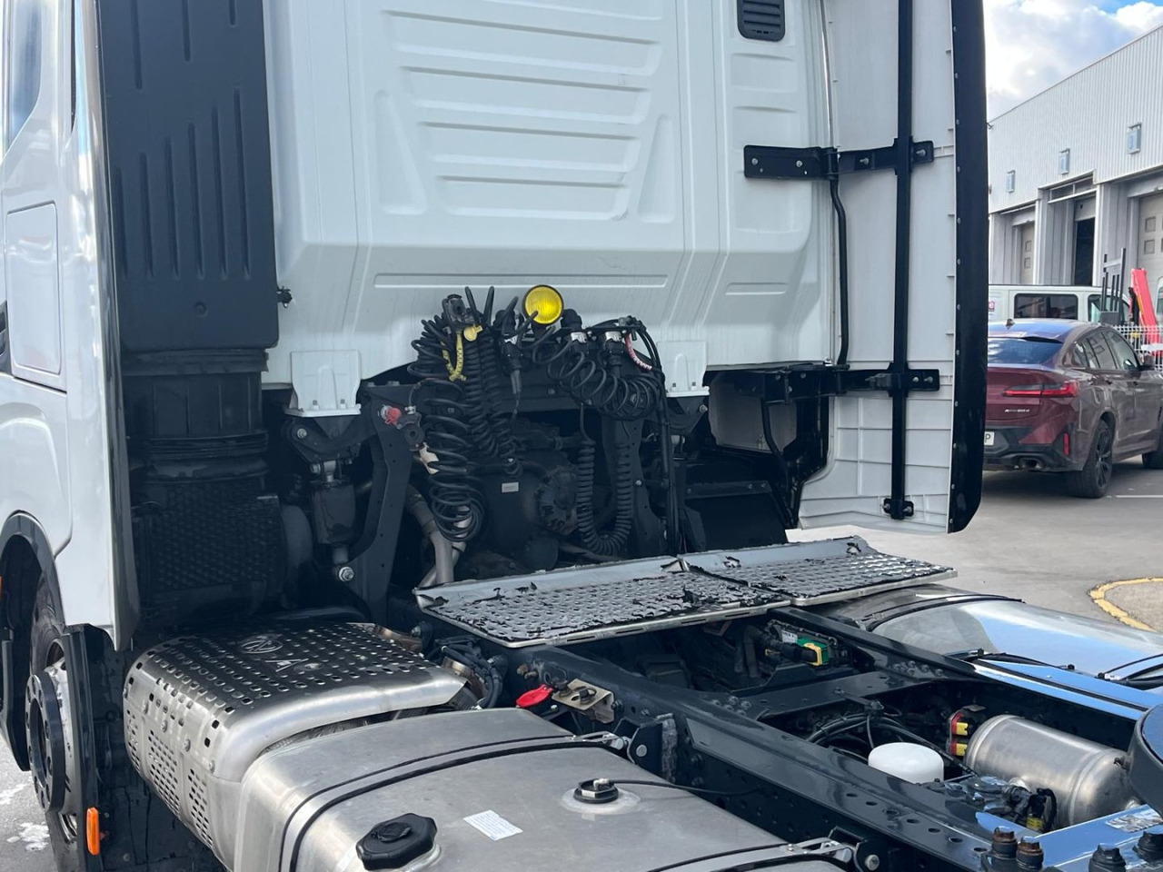 Cabeza Tractora IVECO 460 AUTOMATICO CON INTARDER - Тягач: фото 4 Cabeza Tractora IVECO 460 AUTOMATICO CON INTARDER - Тягач: фото 4