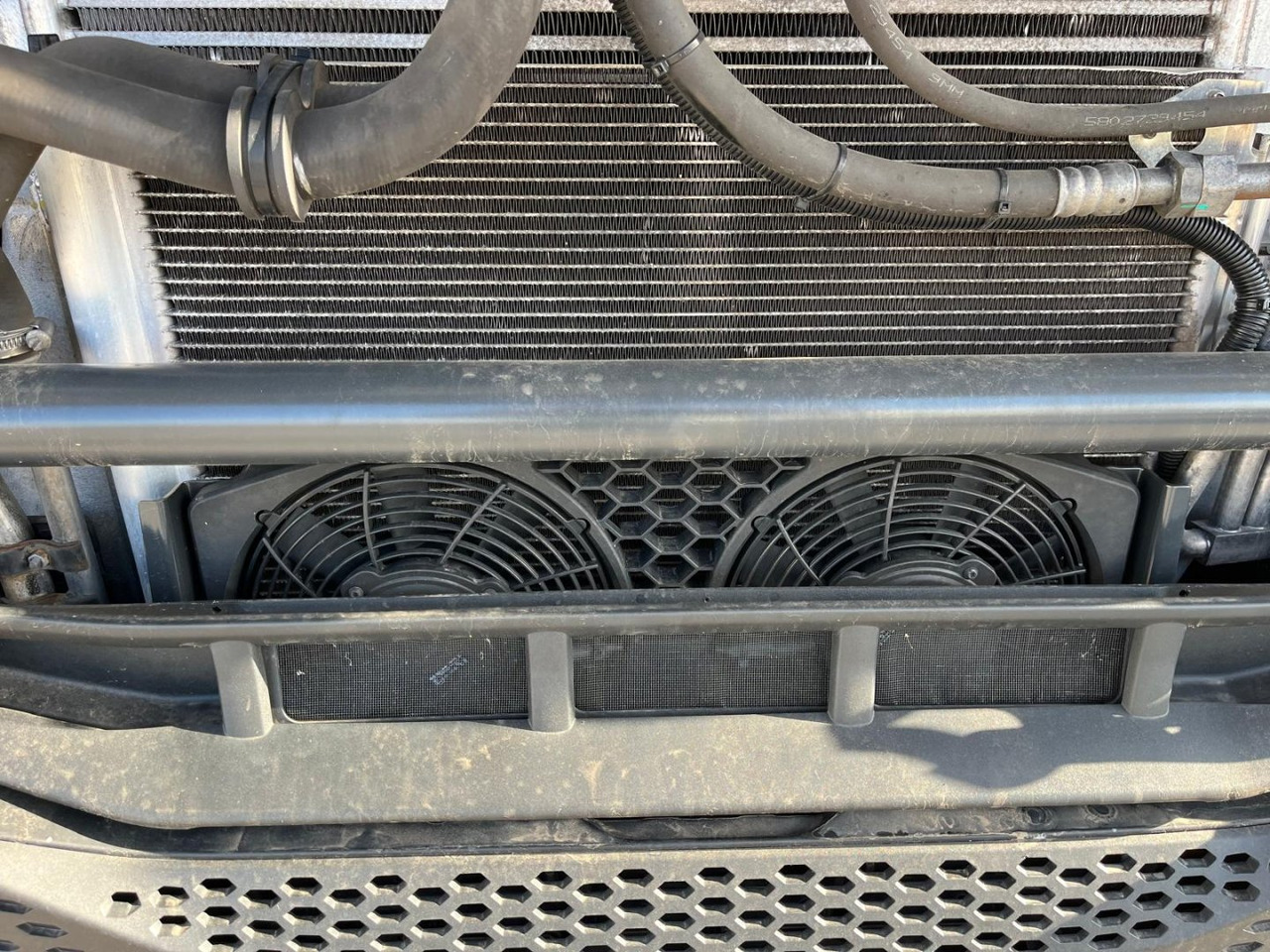 Cabeza Tractora IVECO 460 AUTOMATICO CON INTARDER - Тягач: фото 5 Cabeza Tractora IVECO 460 AUTOMATICO CON INTARDER - Тягач: фото 5