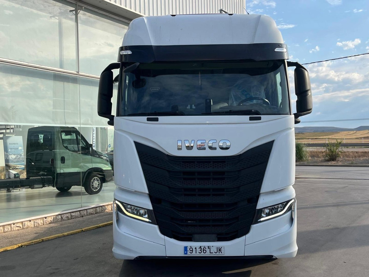 Cabeza Tractora IVECO 510 AUTOMATICO INTARDER - Тягач: фото 2 Cabeza Tractora IVECO 510 AUTOMATICO INTARDER - Тягач: фото 2