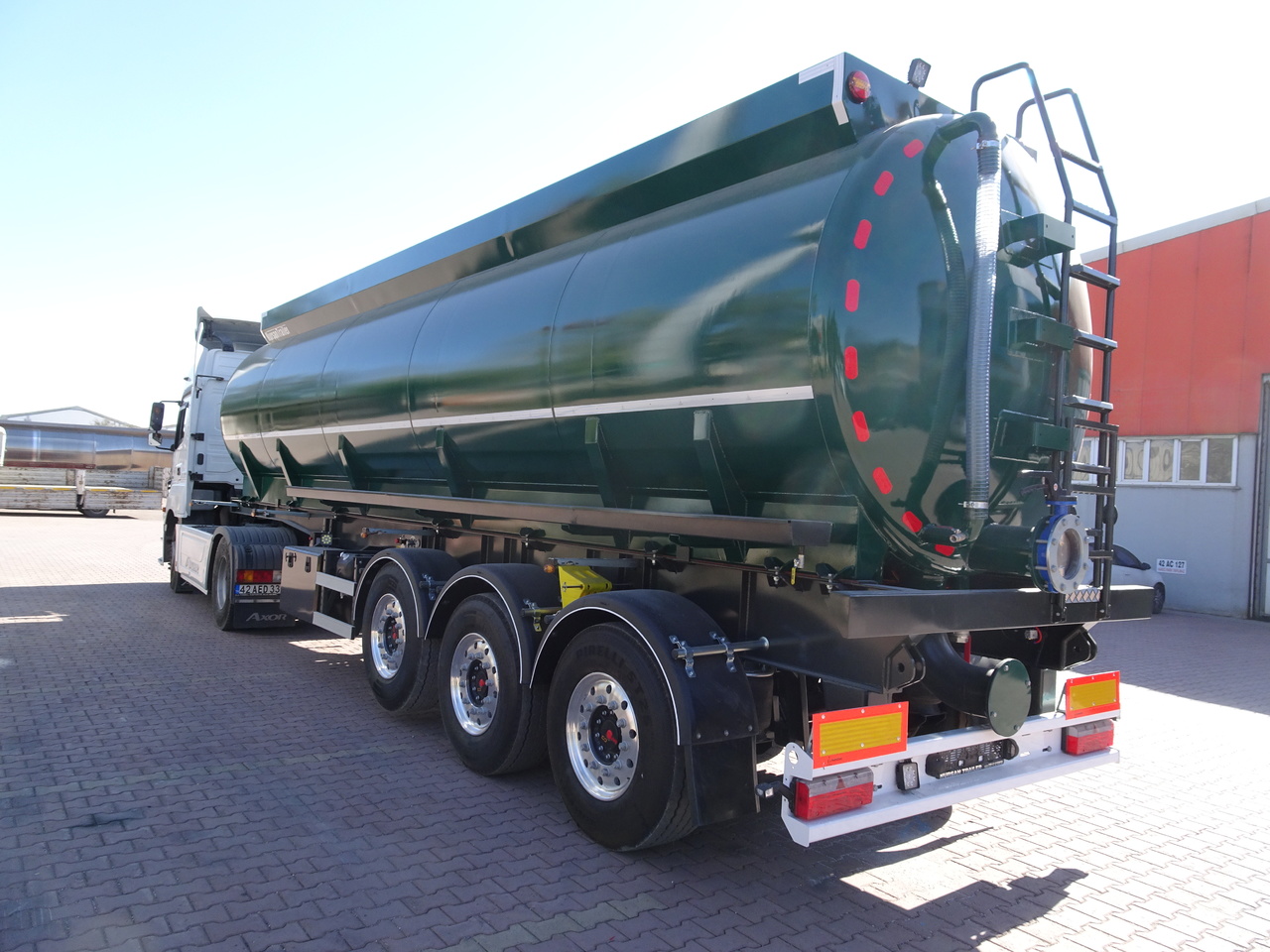 NURSAN Slurry Tanker - Полуприцеп-цистерна: фото 2 NURSAN Slurry Tanker - Полуприцеп-цистерна: фото 2
