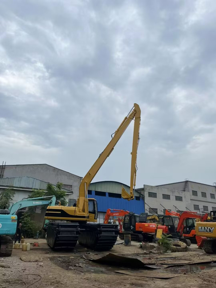 CAT 320BL 18 METER EXTENDED DREDGER - Водный экскаватор: фото 4 CAT 320BL 18 METER EXTENDED DREDGER - Водный экскаватор: фото 4