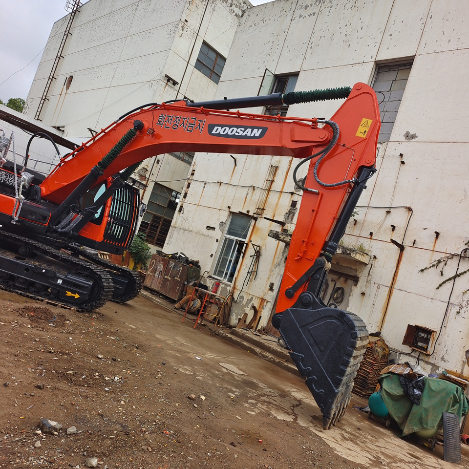 DOOSAN DX340LC-9C DX340 LCA - Гусеничный экскаватор: фото 3 DOOSAN DX340LC-9C DX340 LCA - Гусеничный экскаватор: фото 3