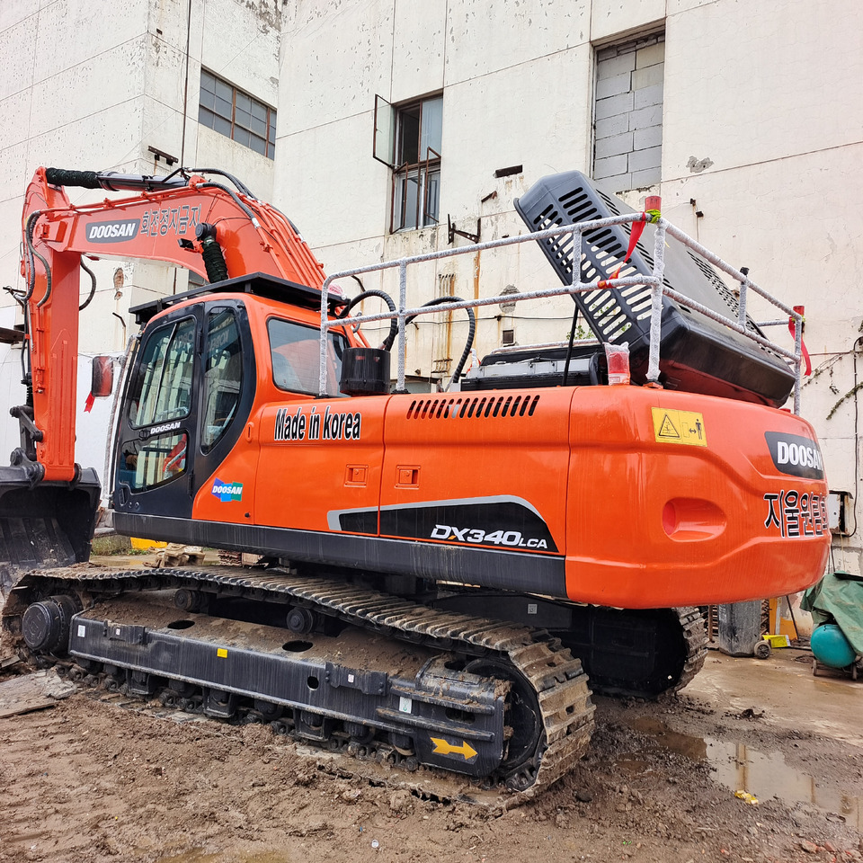 DOOSAN DX340LCA - Гусеничный экскаватор: фото 1 DOOSAN DX340LCA - Гусеничный экскаватор: фото 1