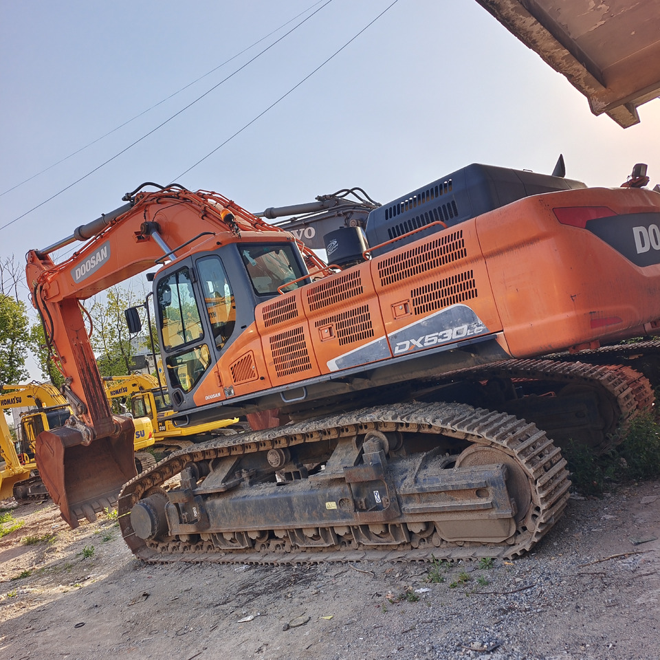 DOOSAN DX530LC-5 - Гусеничный экскаватор: фото 1 DOOSAN DX530LC-5 - Гусеничный экскаватор: фото 1